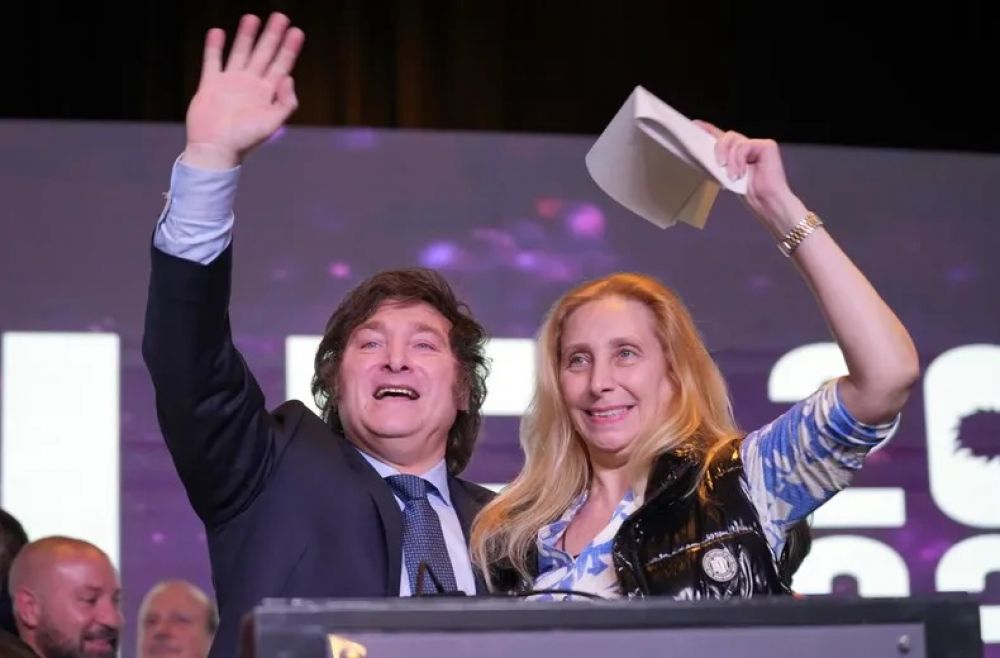 Apellido mata desdoblamiento: Javier Milei y Karina Milei buscarn nacionalizar la campaa en Buenos Aires