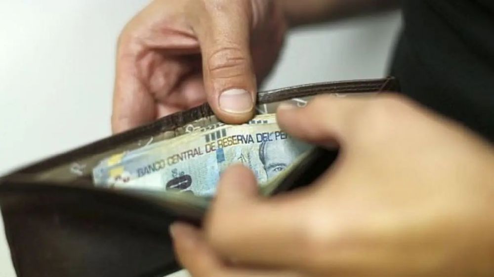 Deuda con familiares y bancos y vender pertenencias: estrategias frente a la crisis