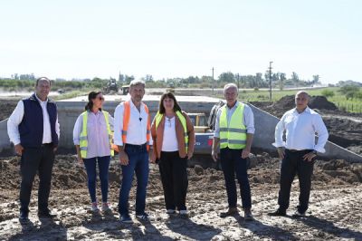 Frigerio recorri las obras que la provincia realiza en la ruta que une Pronunciamiento con Villa Elisa