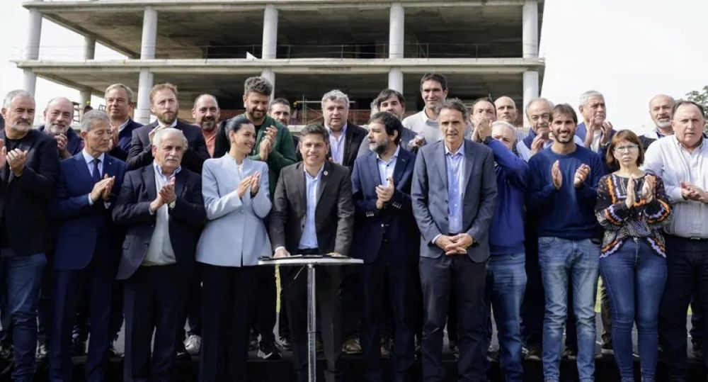 Con Gabriel Katopodis en primer plano, Axel Kicillof le puso Primera a la campaa