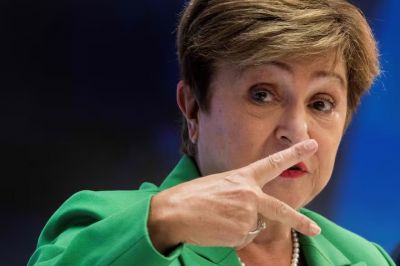 Kristalina Georgieva debi aclarar sus dichos tras el revuelo que gener su apoyo electoral al Gobierno