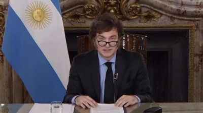 Milei y la provocacin eterna: tensin con aliados, riesgo electoral y el tringulo de goma