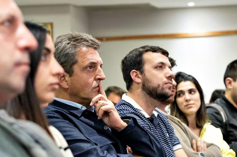 Massa envi un mensaje a la interna peronista: La reconstruccin es con unidad