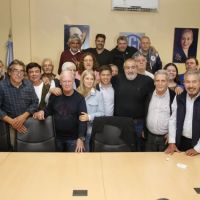 Con respaldo sindical, Axel Kicillof refuerza el eje bonaerense contra Javier Milei