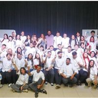 Egresaron ms de 200 alumnos de la Escuela de Hotelera y Gastronoma de UTHGRA