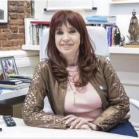 Kicillof saca cuentas y baraja un camino enfrentado al eje Patria-Cmpora