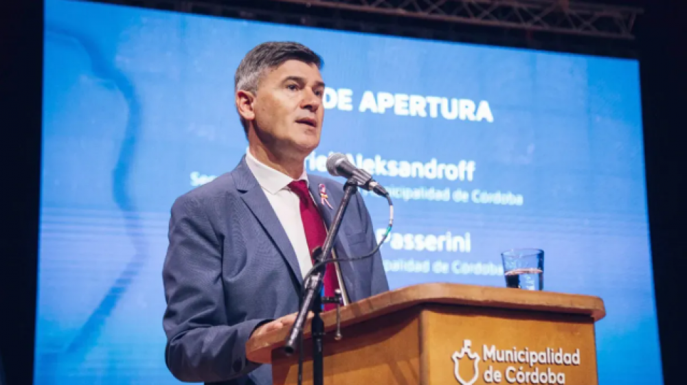 Modo Eternauta: Passerini juega en bloque contra Milei