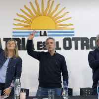 Kicillof delega en sus ministros el armado del Movimiento Derecho al Futuro