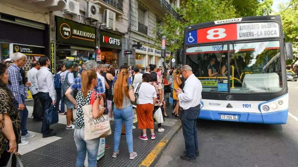 La UTA contra el Gobierno: Si pretenden tener la tarifa ms baja del pas, no va a ser con el sueldo de los trabajadores