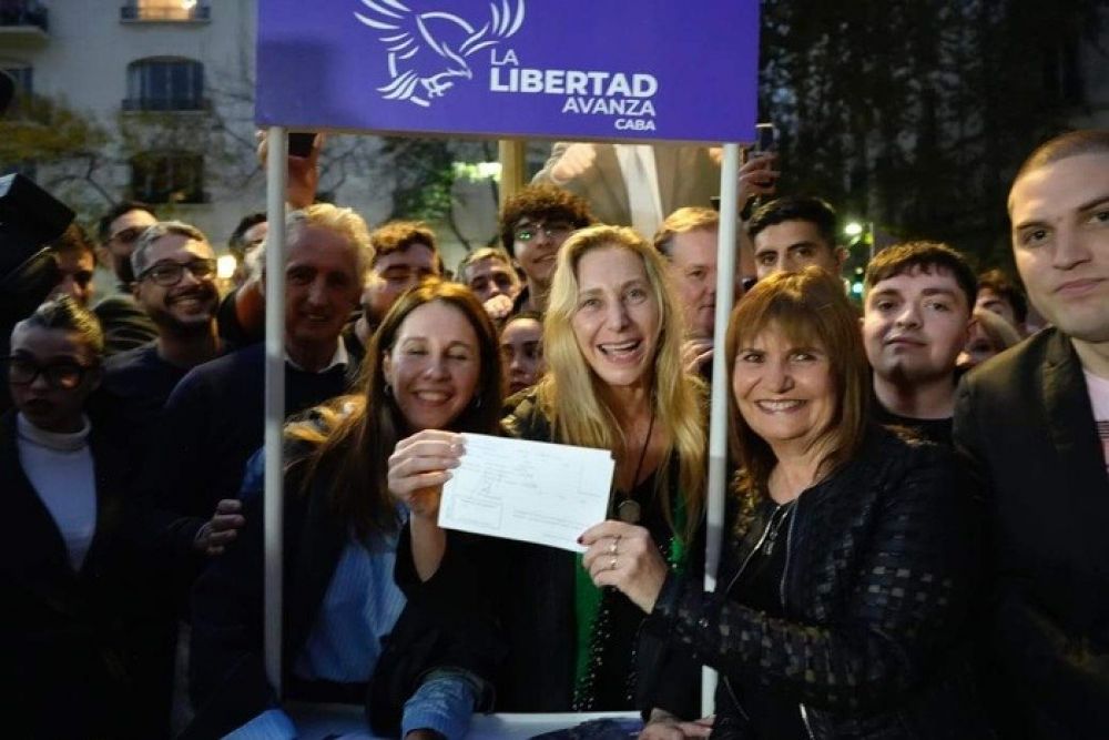 Bullrich cambi, otra vez, de partido: salida del PRO y afiliacin a La Libertad Avanza