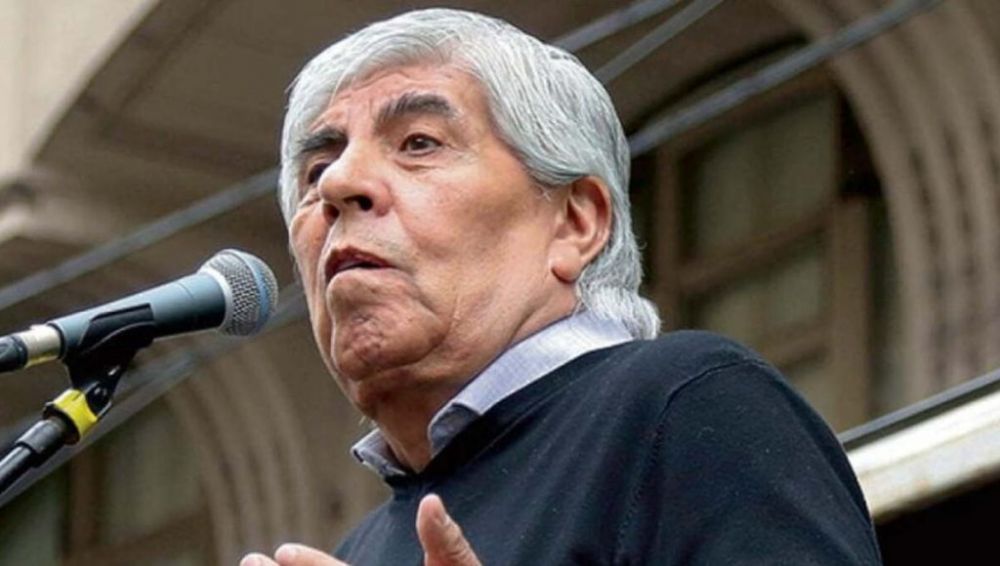 Camioneros: Hugo Moyano enfrentado con su hijo Pablo y cuestionado por las paritarias que firm
