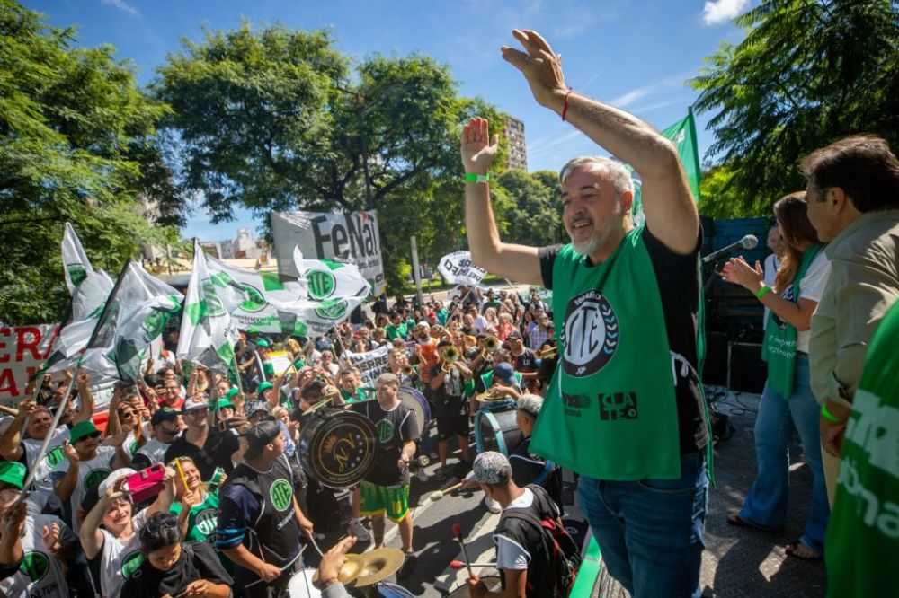 La paritaria de la Administracin Pblica se convirti en un fraude y ATE defini paro con movilizacin para el 22 de mayo