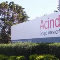 La UOM y Acindar hacen tambalear el techo a las paritarias: firmaron el primer acuerdo con ajuste por inflacin