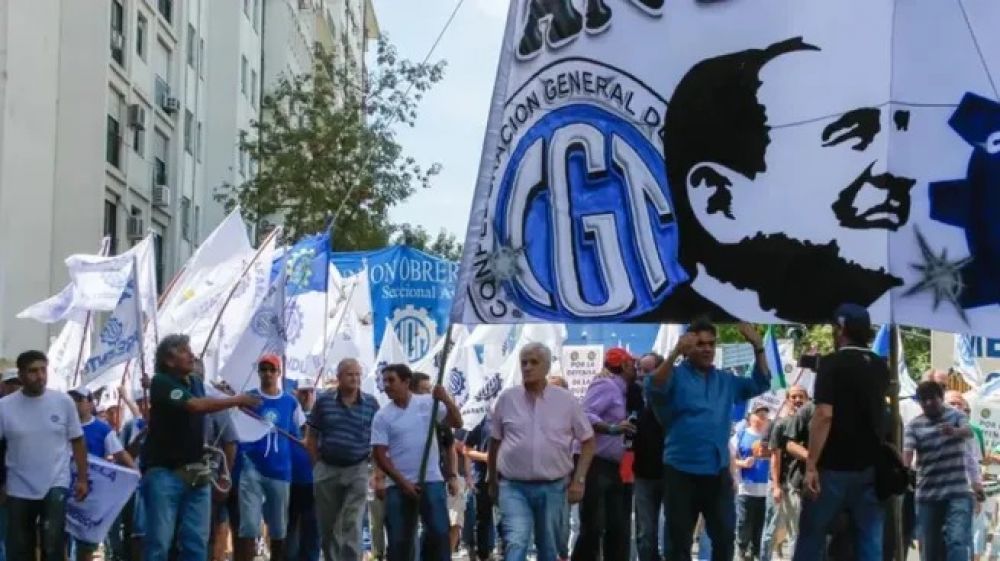 La CGT ironiz sobre los dichos de Javier Milei en un foro empresario: 