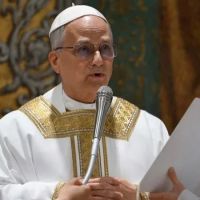 El papa Len XIV record a Francisco en su primera misa: 