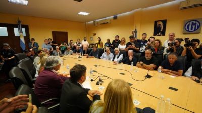 La CGT eligi a Kicillof, acord sumar candidatos en sus listas y tener un rol protagnico en el lanzamiento del Movimiento Derecho al Futuro