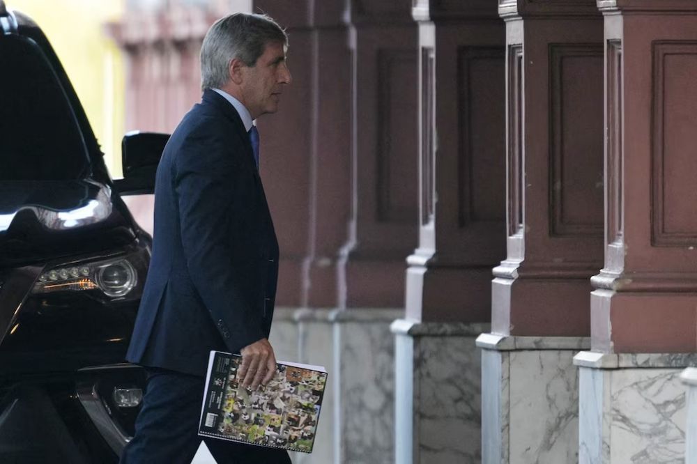 Ajuste fiscal: el Gobierno reforz el recorte en subsidios y obra pblica para sostener el supervit