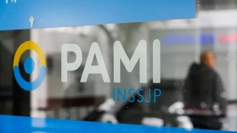 Crece el escndalo del PAMI: pagar un 20% ms caros los paales por una licitacin exprs de u$s450 millones