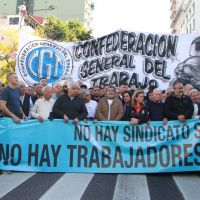 17 meses perdiendo derechos: el informe de la CGT que denuncia el deterioro generalizado del trabajo y los ingresos bajo el gobierno de Milei