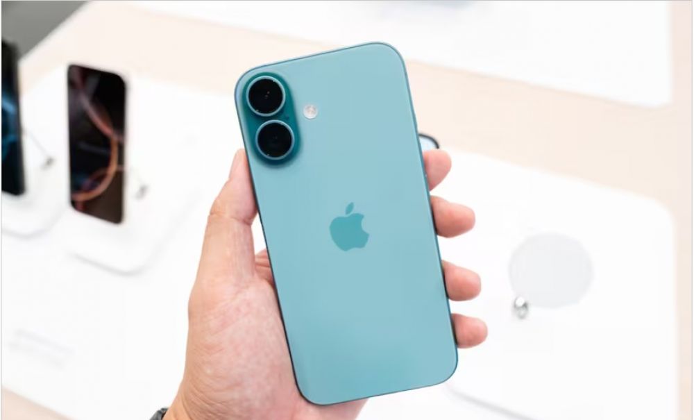Baja en los impuestos de importacin: cunto podra costar un iPhone en el pas tras la nueva medida del Gobierno