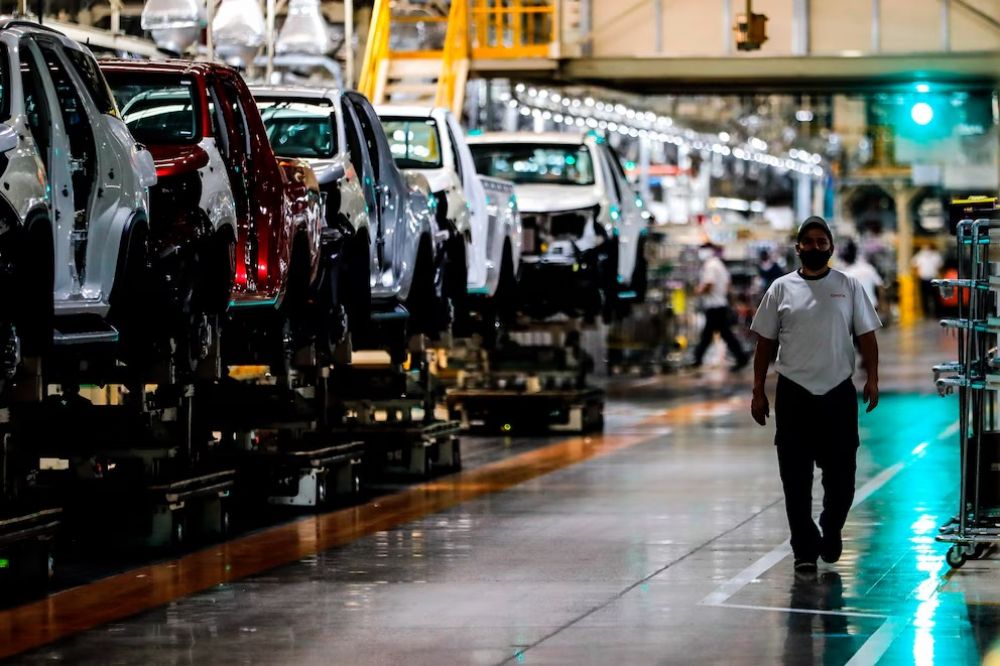 Tras el freno en marzo por la incertidumbre cambiaria, el nivel de actividad retom el ritmo con la Fase 3″ del plan econmico