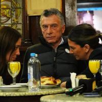 El macrismo en el precipicio y el kirchnerismo en la banquina