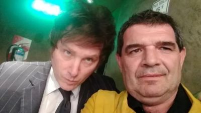Denuncian al diputado libertario Alfredo Olmedo por tener trabajadores en condiciones “inhumanas”: dormían al lado de letrinas en su finca de La Rioja