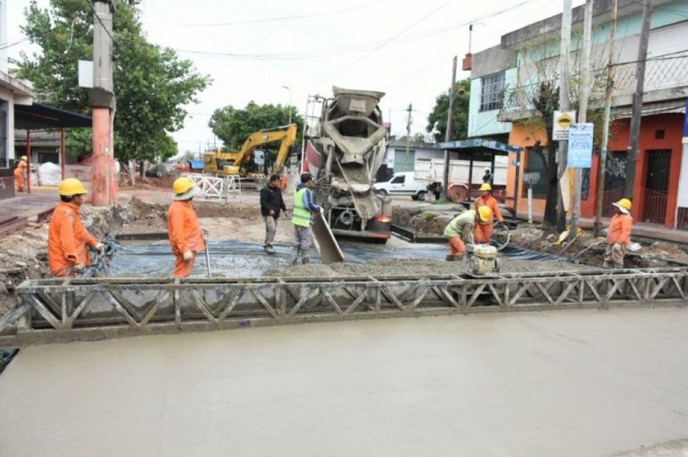 La Provincia invierte $140 mil millones para transformar corredores urbanos en 15 municipios