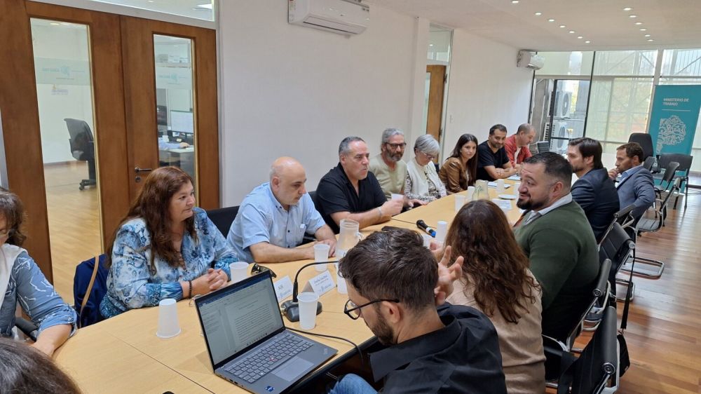 Con asambleas distritales, los judiciales aceptaron el aumento del 10% y la Provincia da por cerradas las paritarias