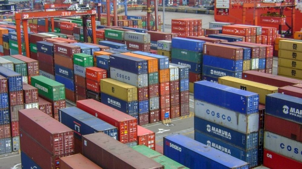 El supervit comercial se redujo 80% por la suba de importaciones