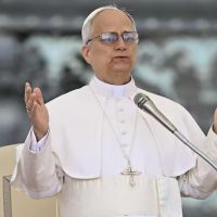 Len XIV les record a los empleados del Vaticano la dimensin misionera de su labor