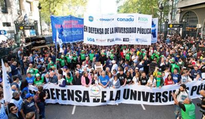 CONADU presentó en el Congreso el Proyecto de Ley de Financiamiento Universitario