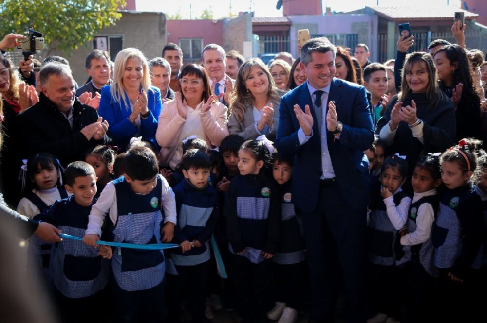El gobernador Orrego inaugur una escuela de Nivel Inicial en Chimbas