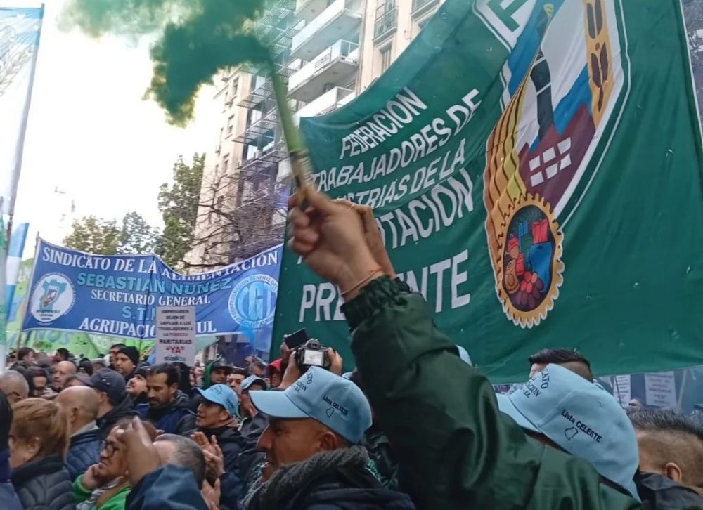 FTIA: Tras la multitudinaria protesta en la FIPAA Morcillo afirm que continuarn movilizando y reclamando por salarios justos la semana prxima