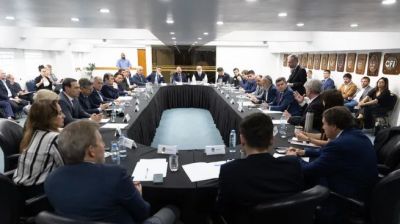 Gobernadores se reunirán en el CFI con la coparticipación federal como tema central