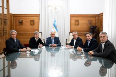 Catamarca, la primera provincia en adherirse al plan del Gobierno para el uso de dólares 