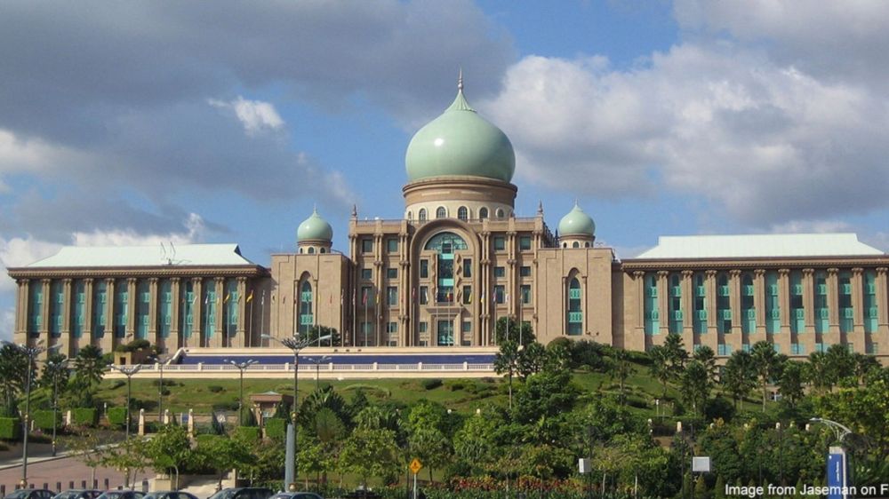 Polica investigar un evento LGTBI por desafiar los valores del islam