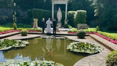 El Papa Len XIV visita el Borgo Laudato si en Castel Gandolfo