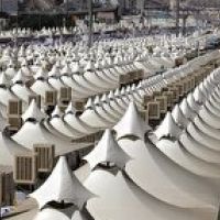 Hajj 2025: piden a los peregrinos permanecer en tiendas de campaa durante parte del da