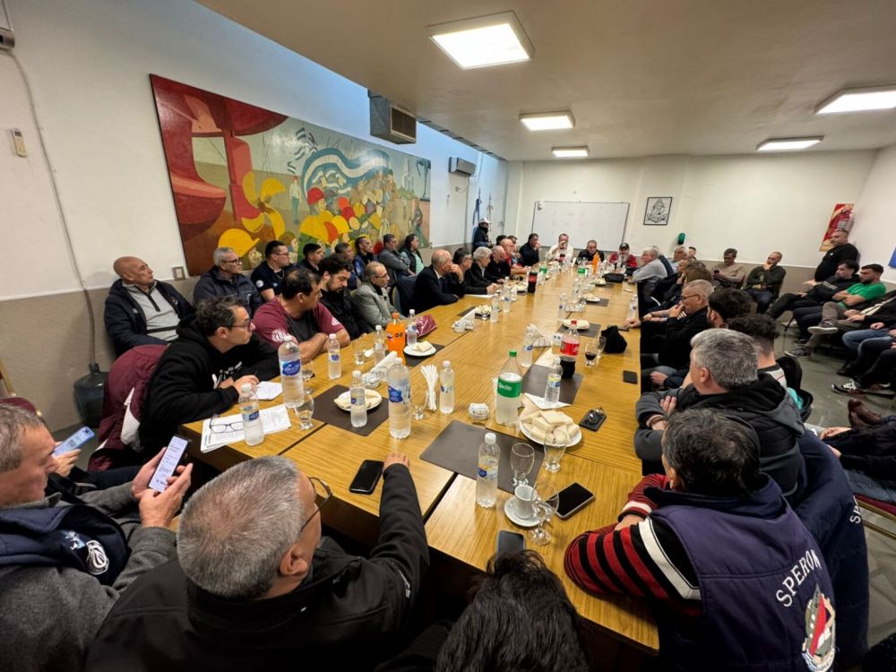 Sin la presencia orgnica de la CGT, gremios de diferentes actividades y organizaciones sociales motorizan un armado multisectorial y planifican una movilizacin contra las polticas de Milei