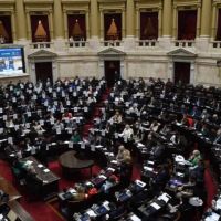 La oposición aprobó aumento de haberes y bono a jubilados y la prórroga de la moratoria previsional