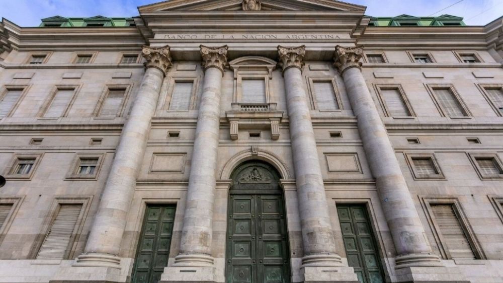 La Justicia bloque el decreto de Javier Milei que convierte al Banco Nacin en Sociedad Annima