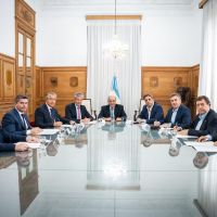 Cumbre clave en Casa Rosada: los tres pedidos de los gobernadores y el trasfondo que condiciona el diálogo