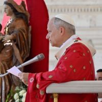 El Papa en Pentecosts: 