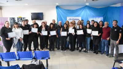 Se entregaron certificados a egresados de los cursos de capacitacin de UTHGRA en Puerto Madryn