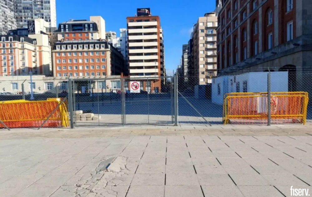 FOTOS: comenzaron los trabajos de reparación en la Rambla de Mar del Plata