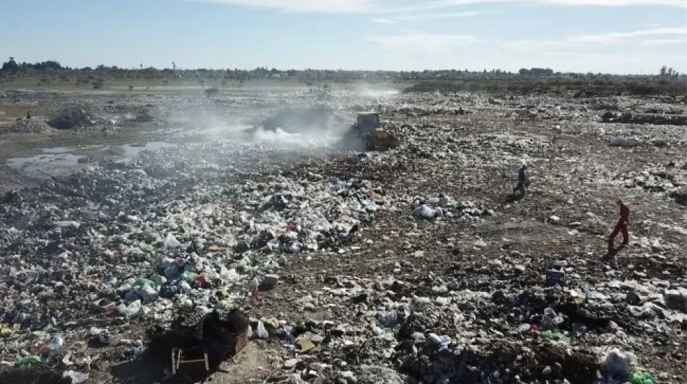 Las industrias generan 11 millones de toneladas anuales de basura y solo el 10% recibe el tratamiento adecuado