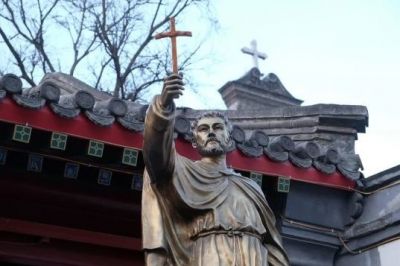 El Gobierno chino reconoce por 1 vez un nombramiento del Papa