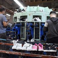 En marzo, el sector privado destruy ms de 7 mil empleos y los salarios cayeron un 4% en tres meses