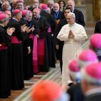 El Papa: Iglesia sea capaz de reconciliacin en periferias urbanas y existenciales